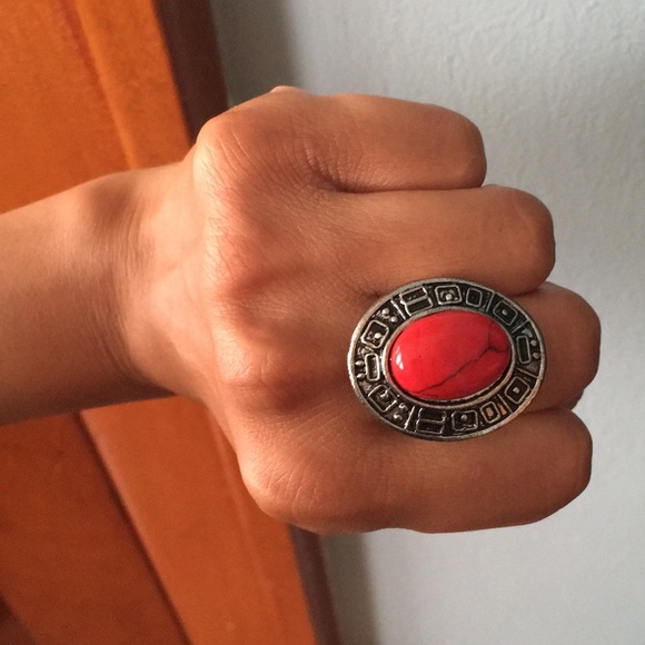 Red Ring - Picture 2 of 3